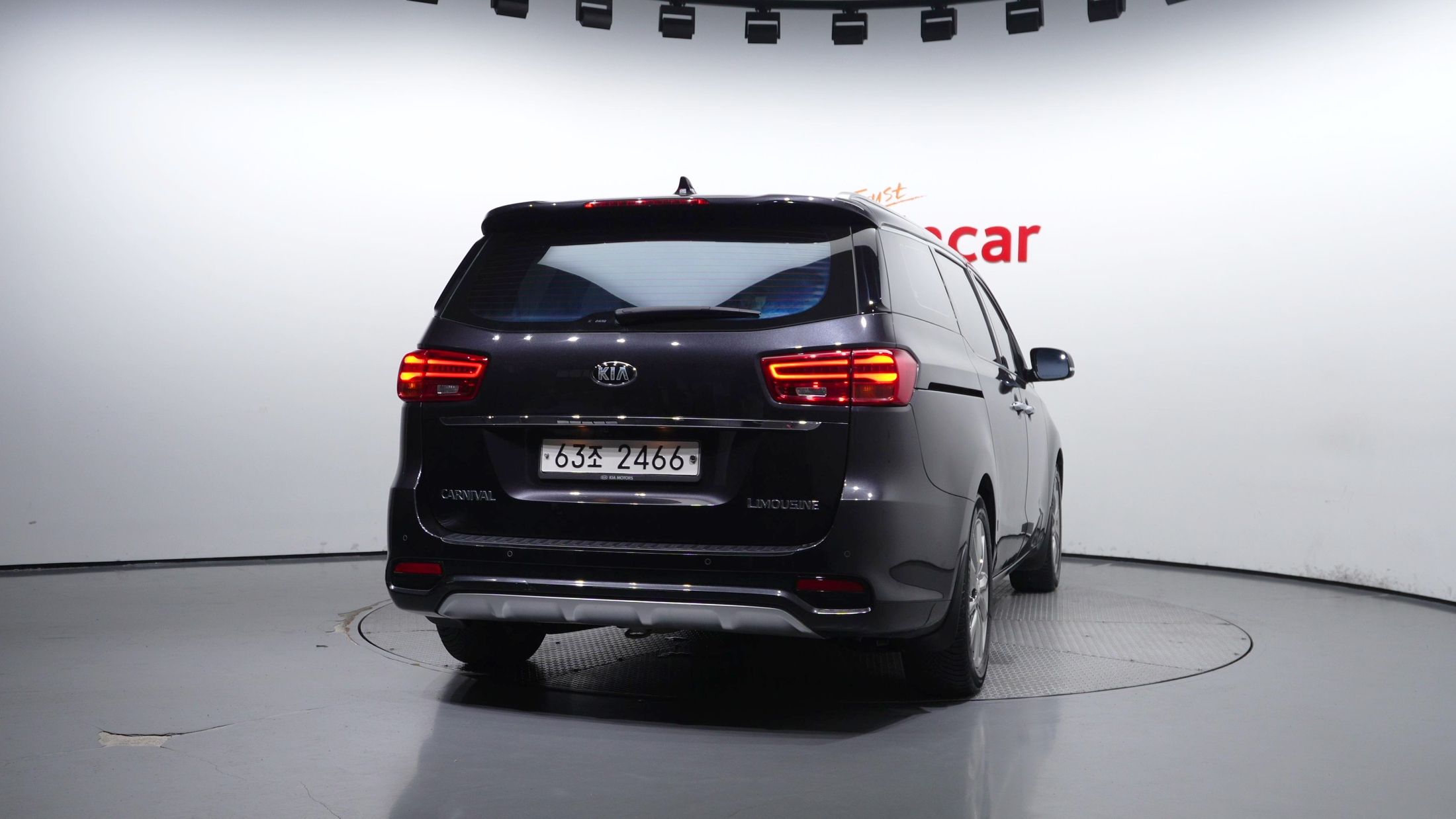 KIA CARNIVAL 2018