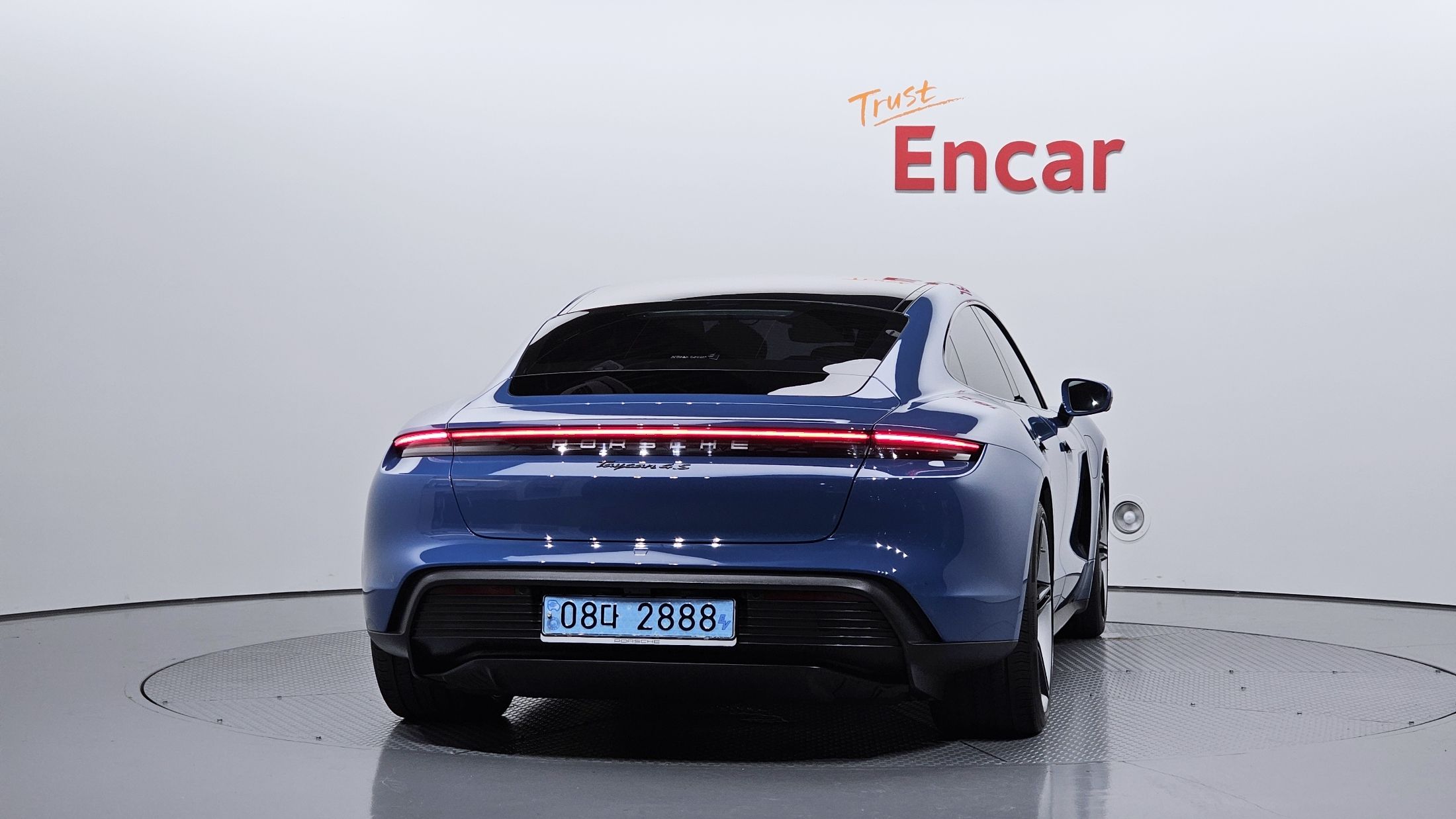 PORSCHE TAYCAN 2021