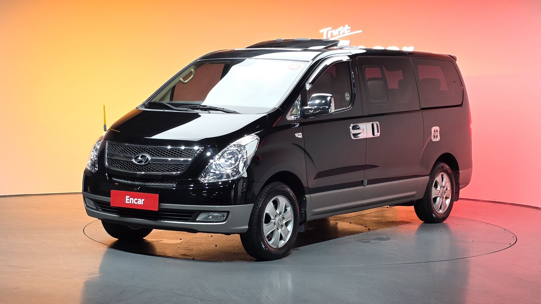 HYUNDAI STAREX GRAND 2015