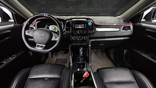SAMSUNG QM6 2018