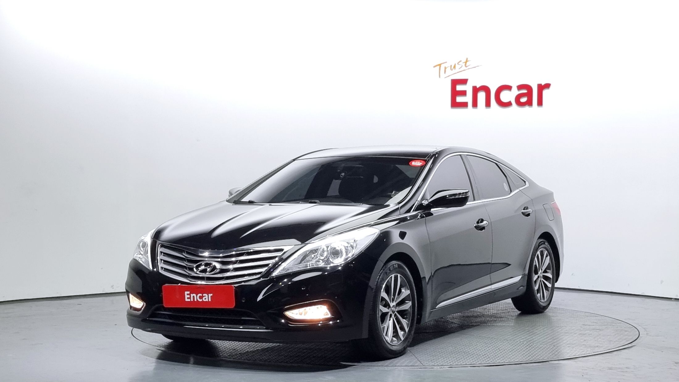 HYUNDAI GRANDEUR HG 2011
