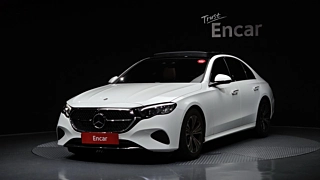 MERCEDES BENZ E-CLASS W214  E200 Avantgarde 2024