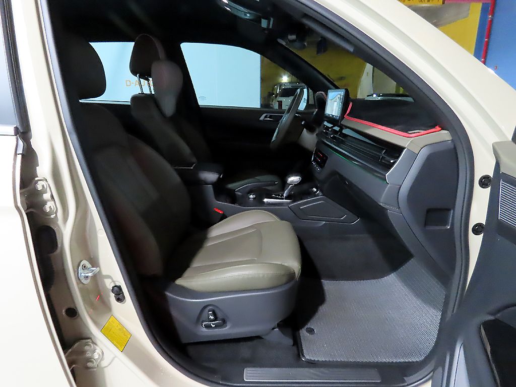 SSANGYONG REXTON SPORTS CAR 2023