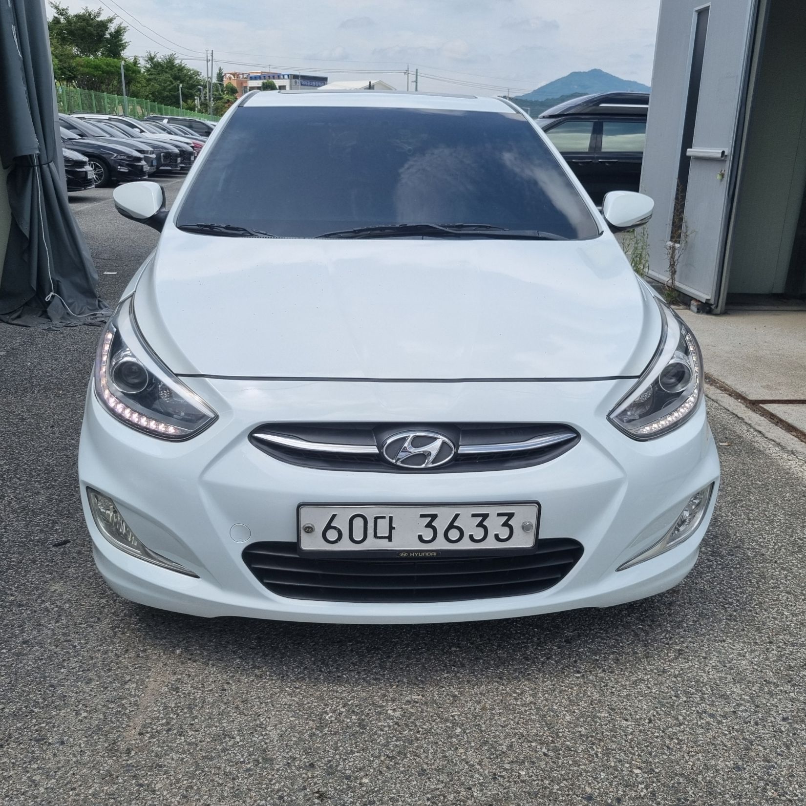 HYUNDAI ACCENT NEW 2015