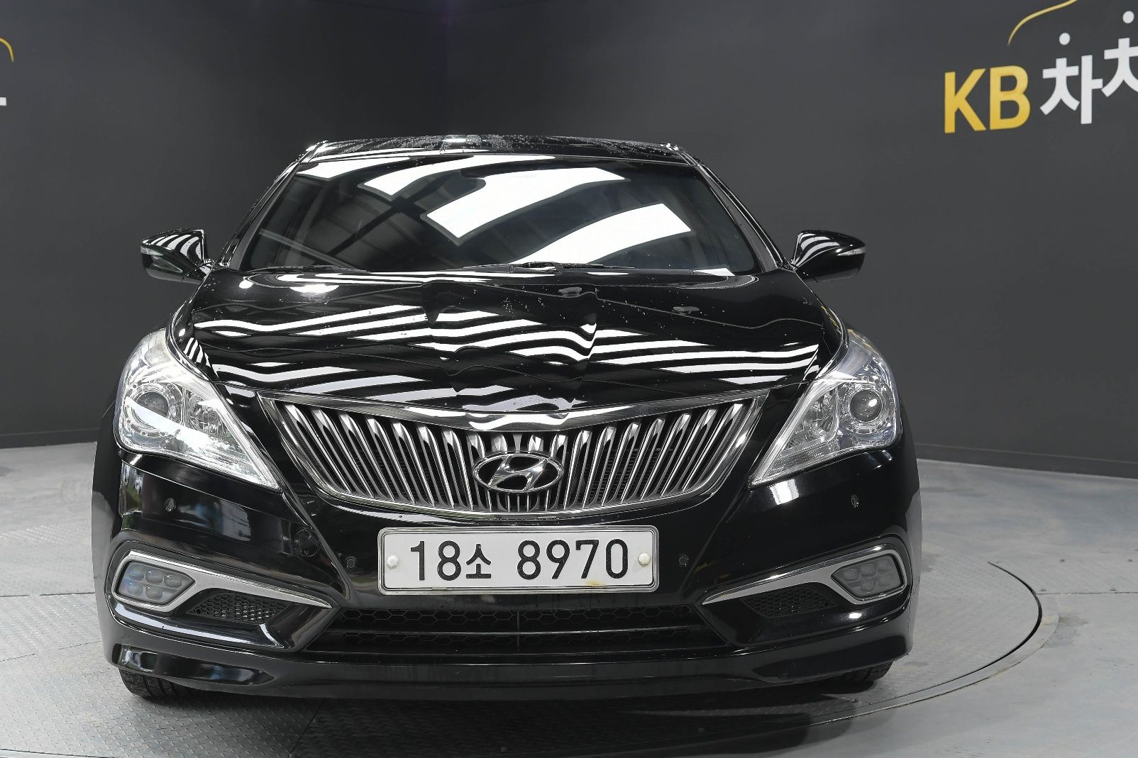 HYUNDAI GRANDEUR HG 2014