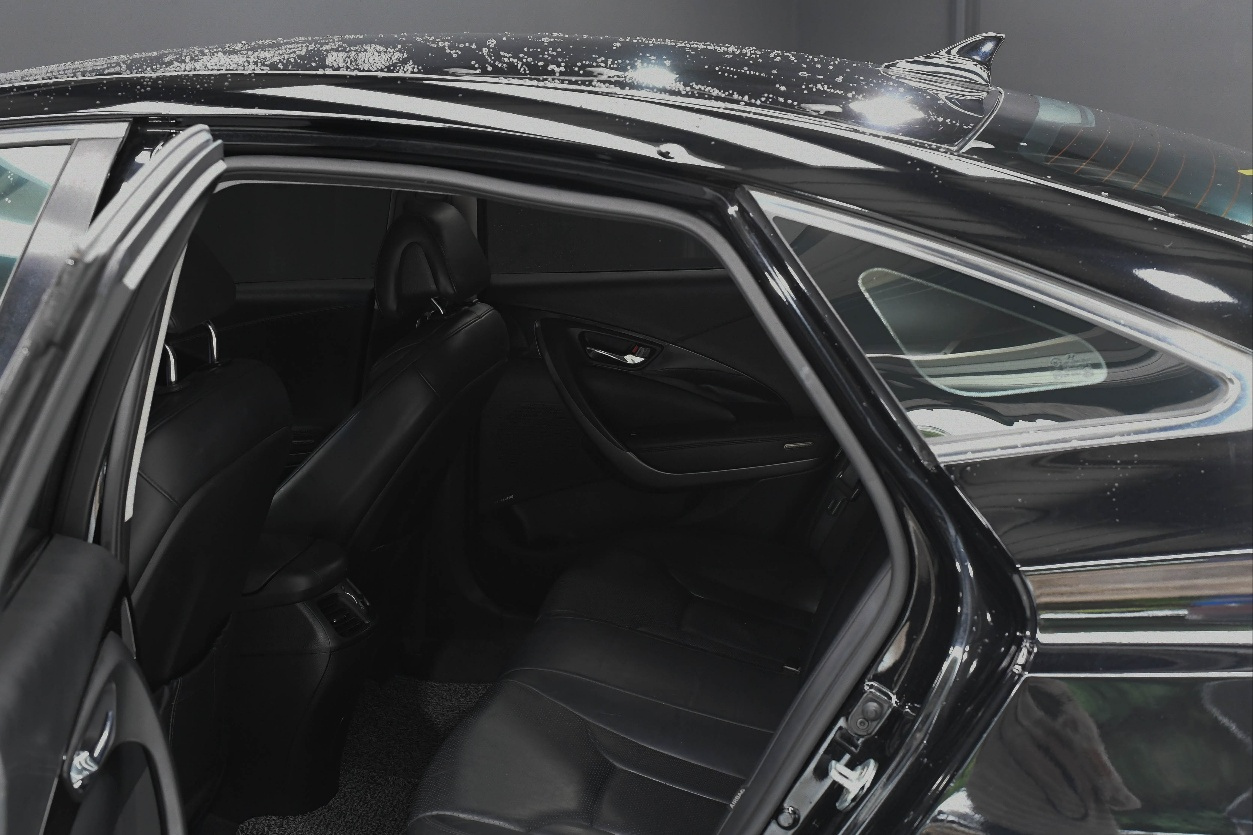 HYUNDAI GRANDEUR HG 2014
