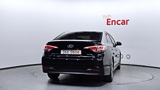 HYUNDAI LF SONATA HYBRID 2016