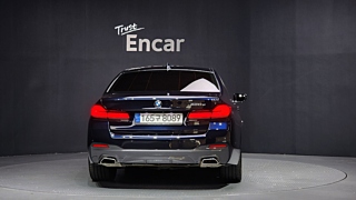 BMW 5-SERIES G30 2021