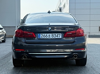 BMW 5-SERIES G30 2020