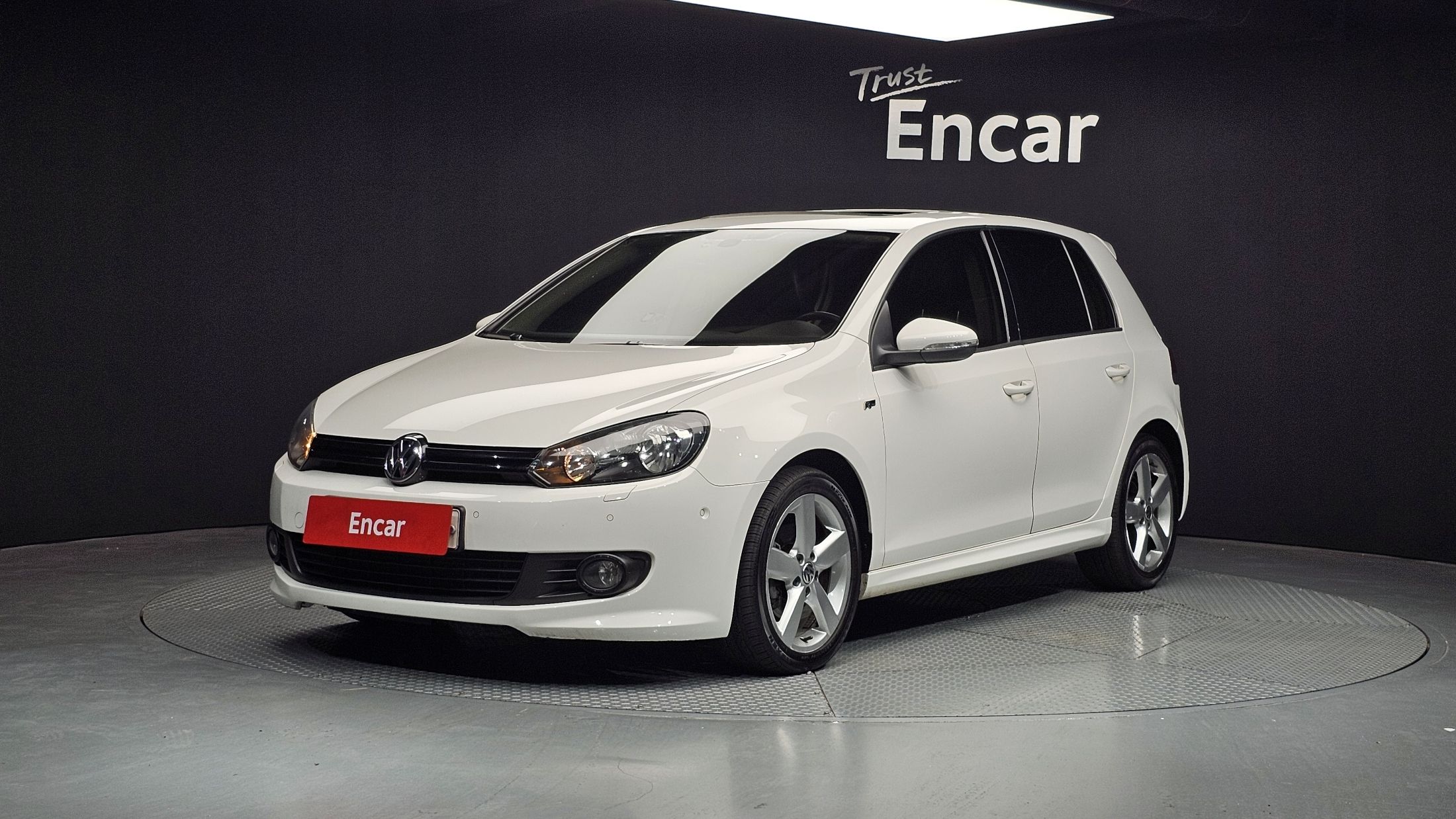 VOLKSWAGEN GOLF 2012