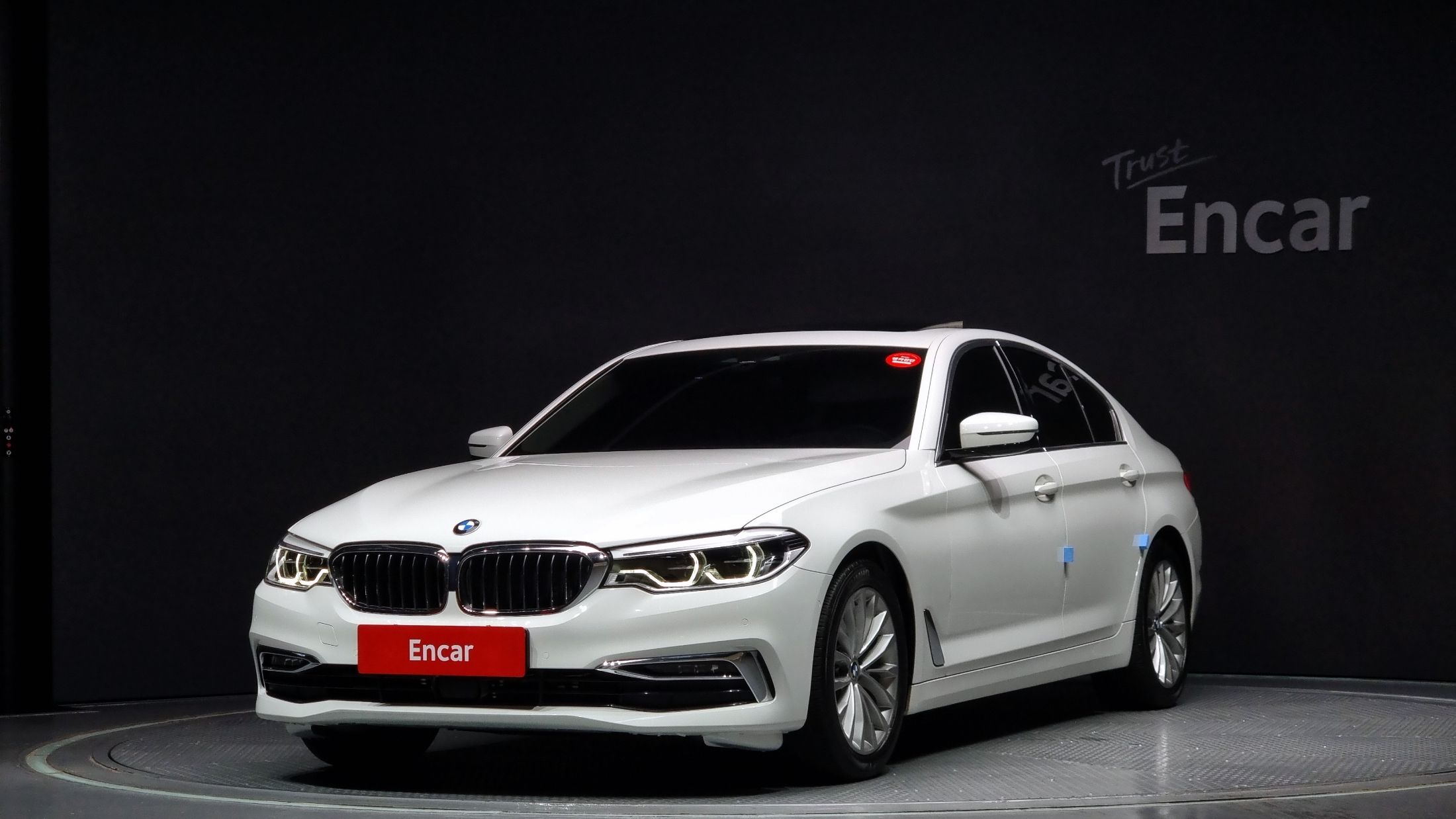 BMW 5-SERIES G30 2020