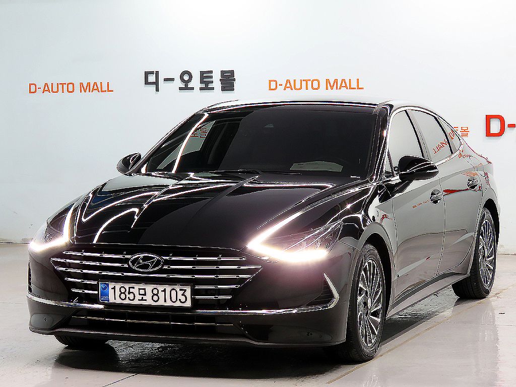 HYUNDAI SONATA HYBRID DN8