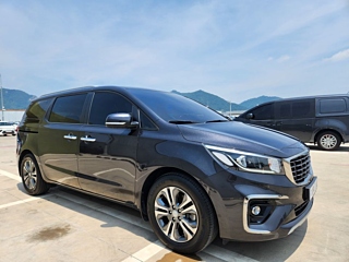 KIA CARNIVAL 2019
