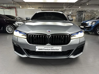 BMW 5-SERIES G30 2023