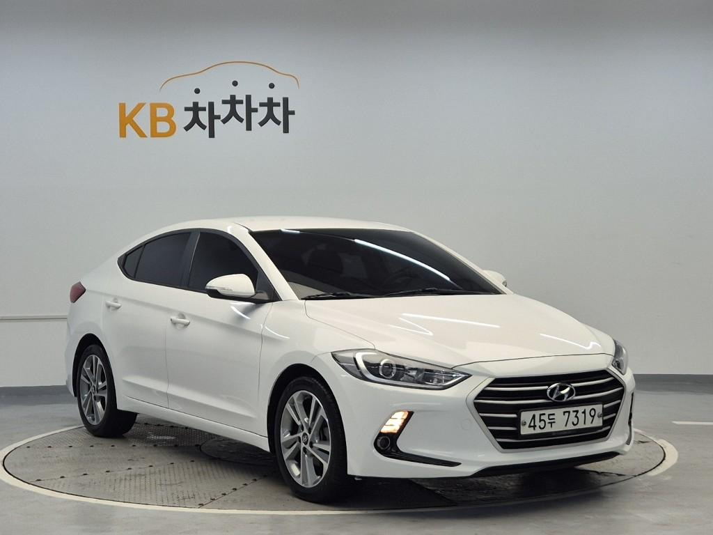 HYUNDAI AVANTE AD 2017