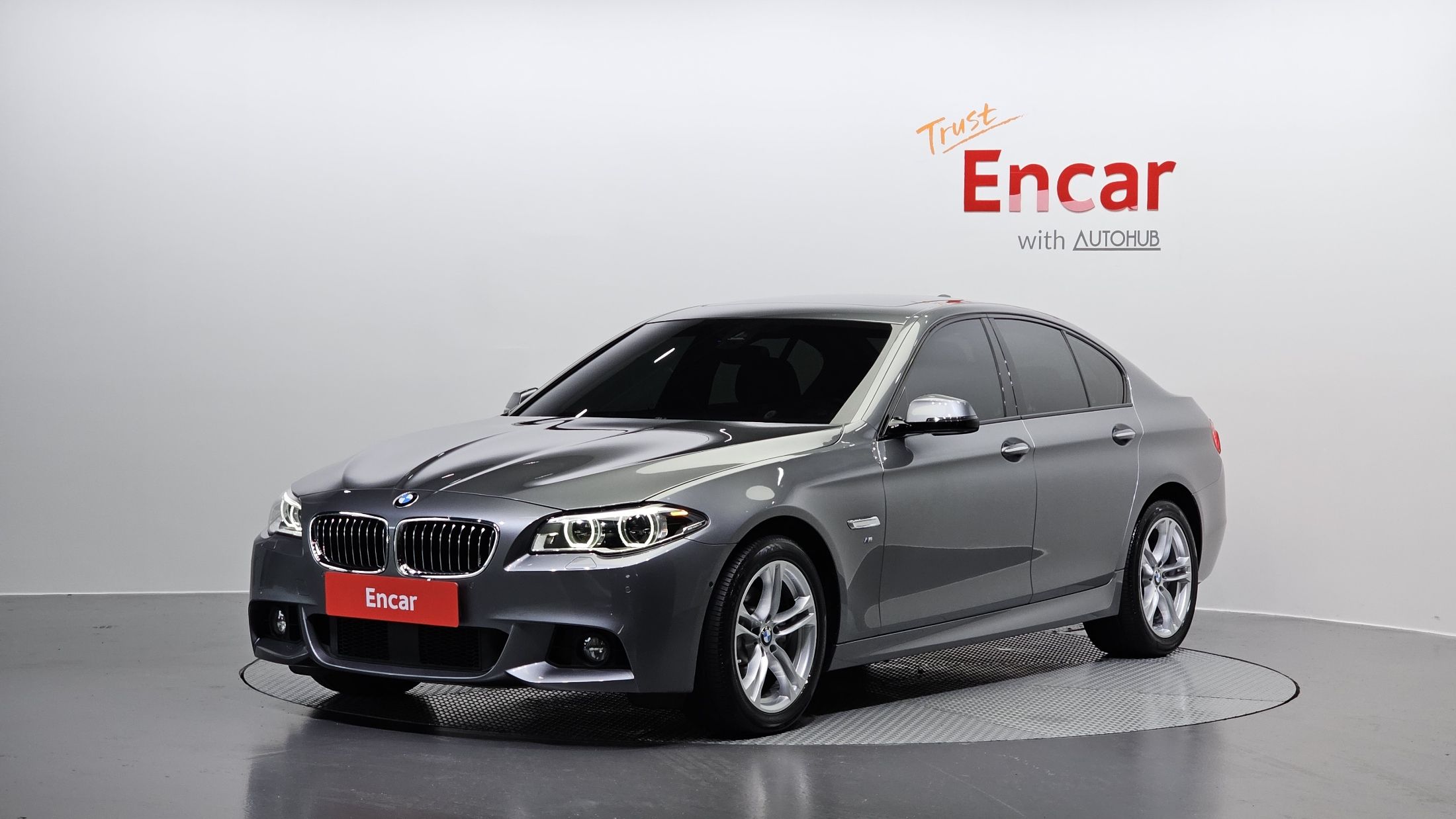 BMW 5-SERIES F10 2016