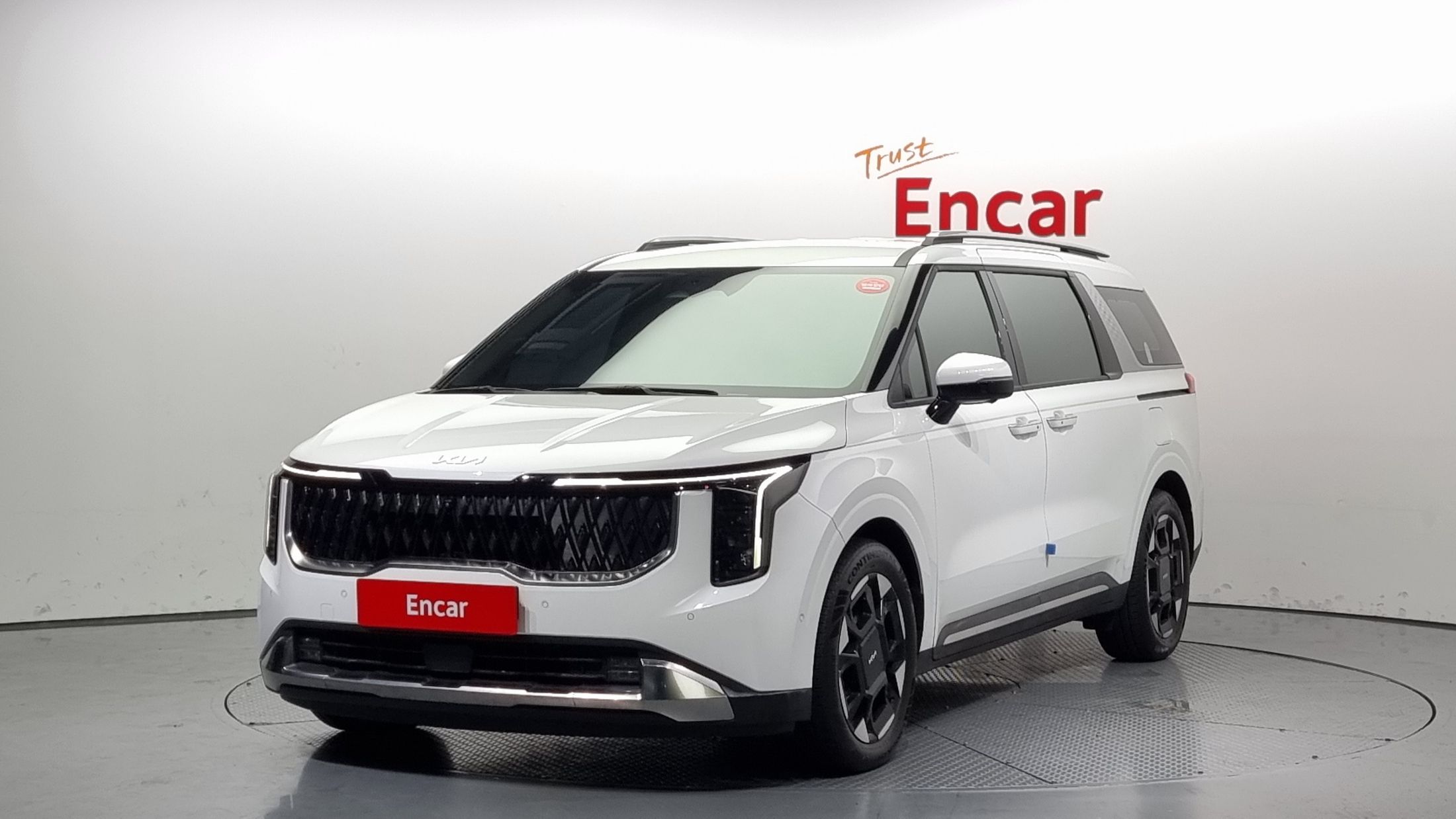 KIA CARNIVAL 2024