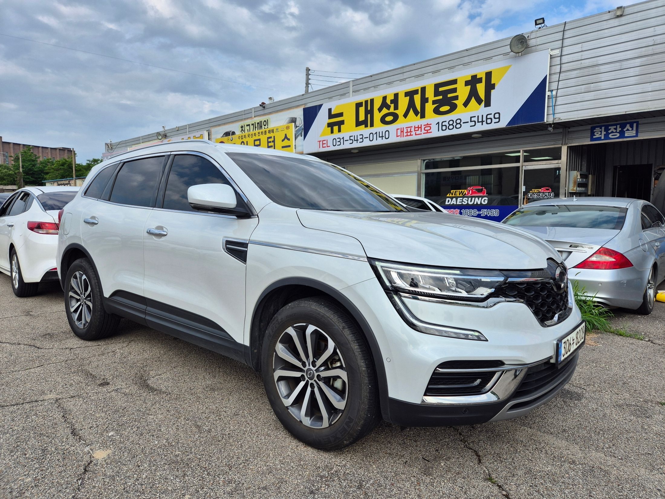RENAULT SAMSUNG QM6