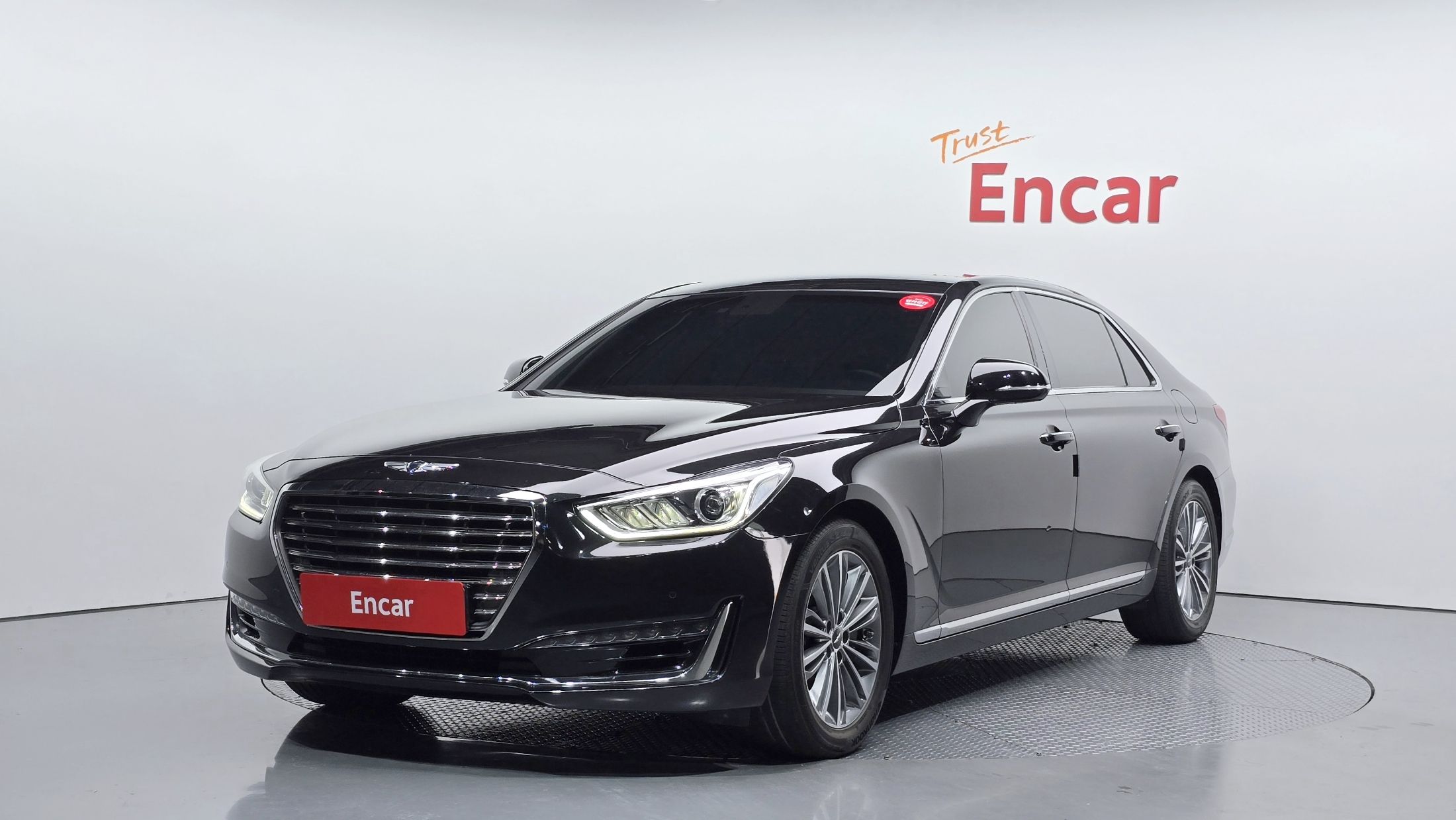 GENESIS EQ900 2017