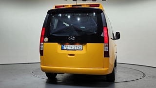 HYUNDAI STARIA 2022
