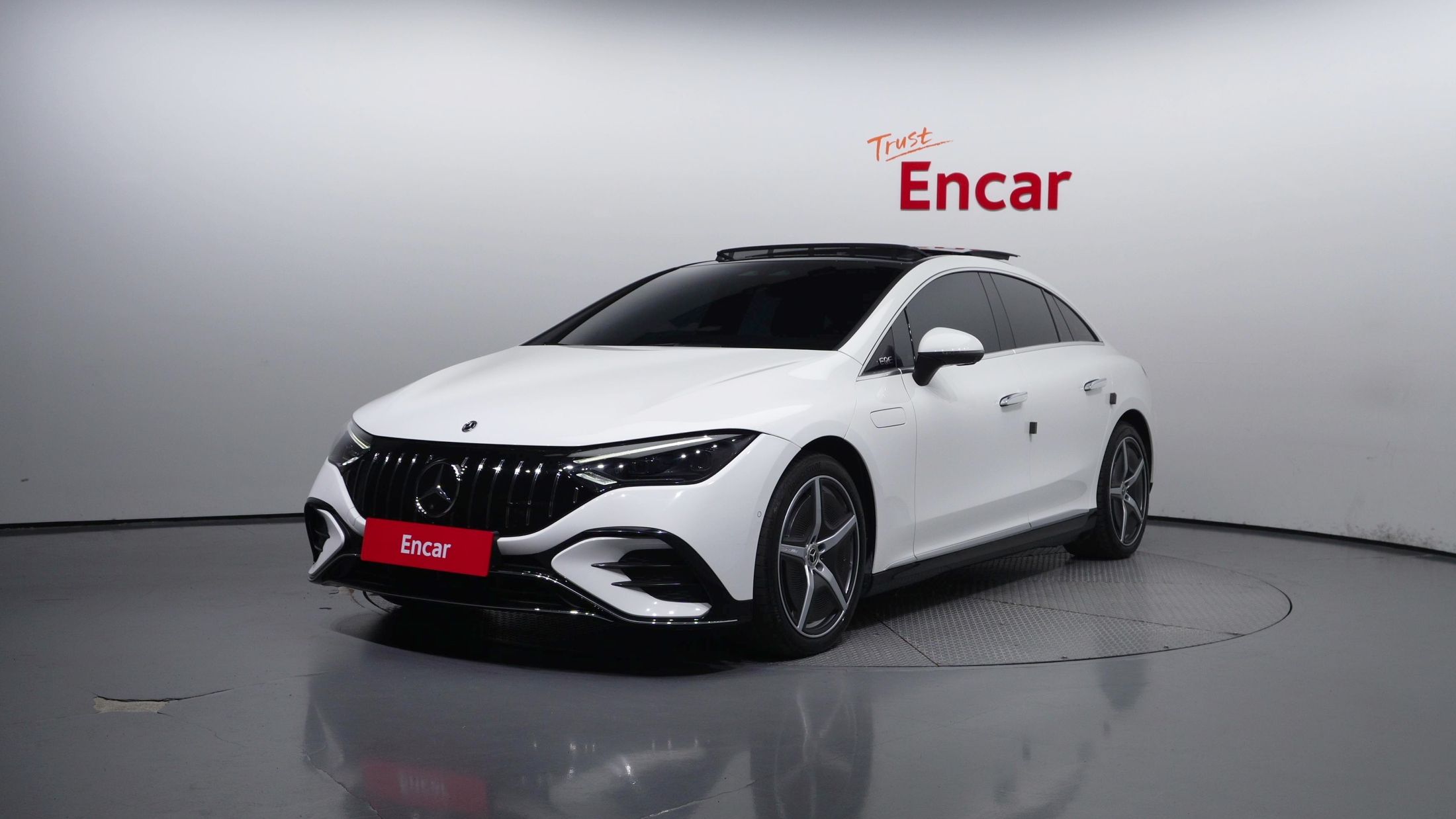 MERCEDES BENZ EQE V295 2023