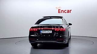 AUDI A8 D5 2023