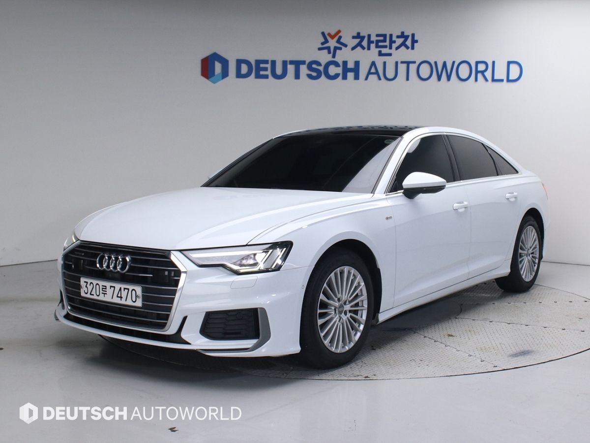AUDI A6 C8
