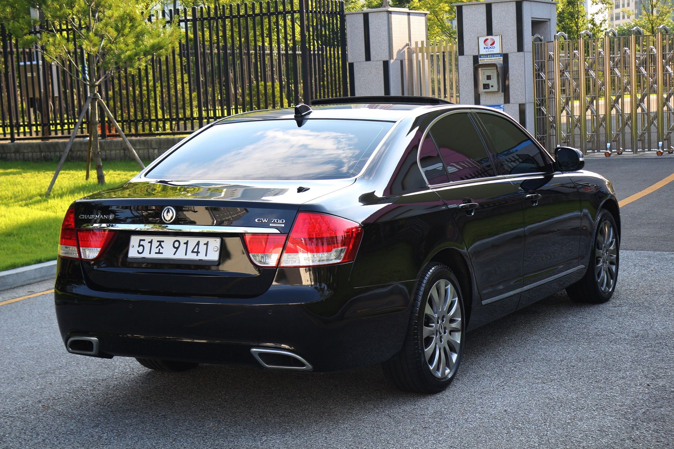 SSANGYONG CHAIRMAN W 2013