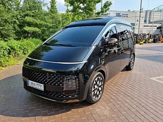 HYUNDAI STARIA 2023