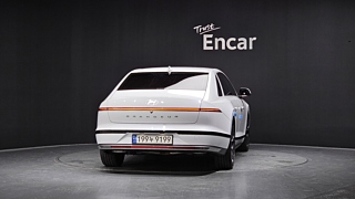 HYUNDAI GRANDEUR HYBRID GN7 2023