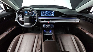 HYUNDAI GRANDEUR HYBRID GN7 2023