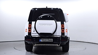 LAND ROVER DEFENDER L663 2024