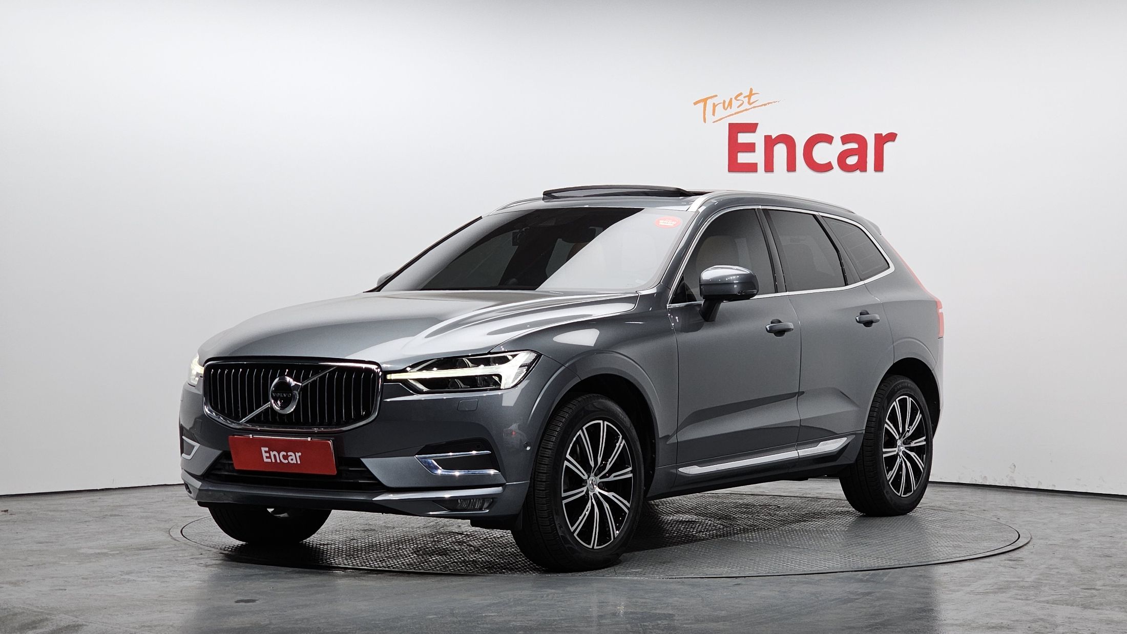 VOLVO XC60 2020