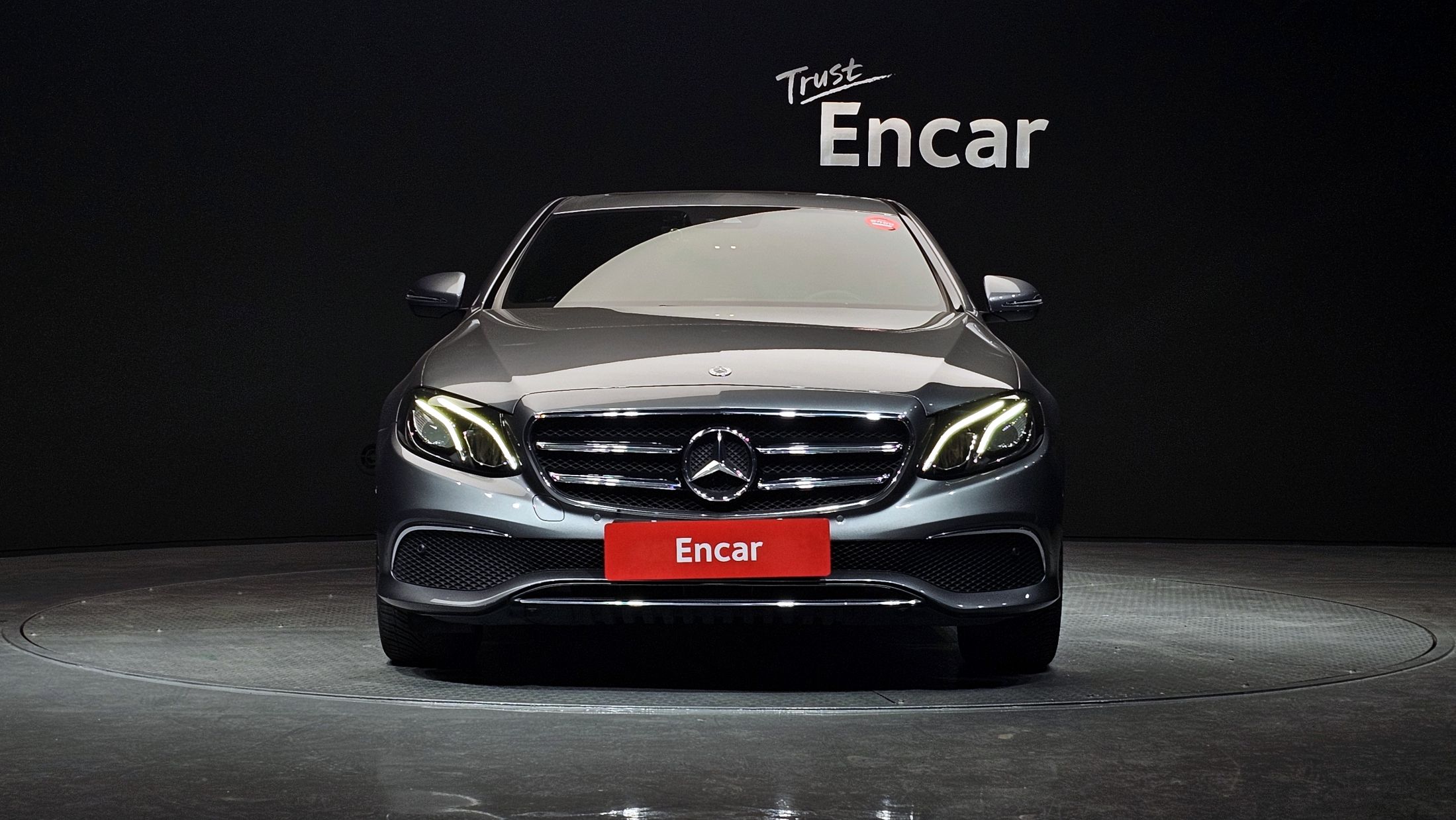 MERCEDES BENZ E-CLASS W213 2020