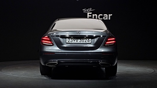 MERCEDES BENZ E-CLASS W213 2020