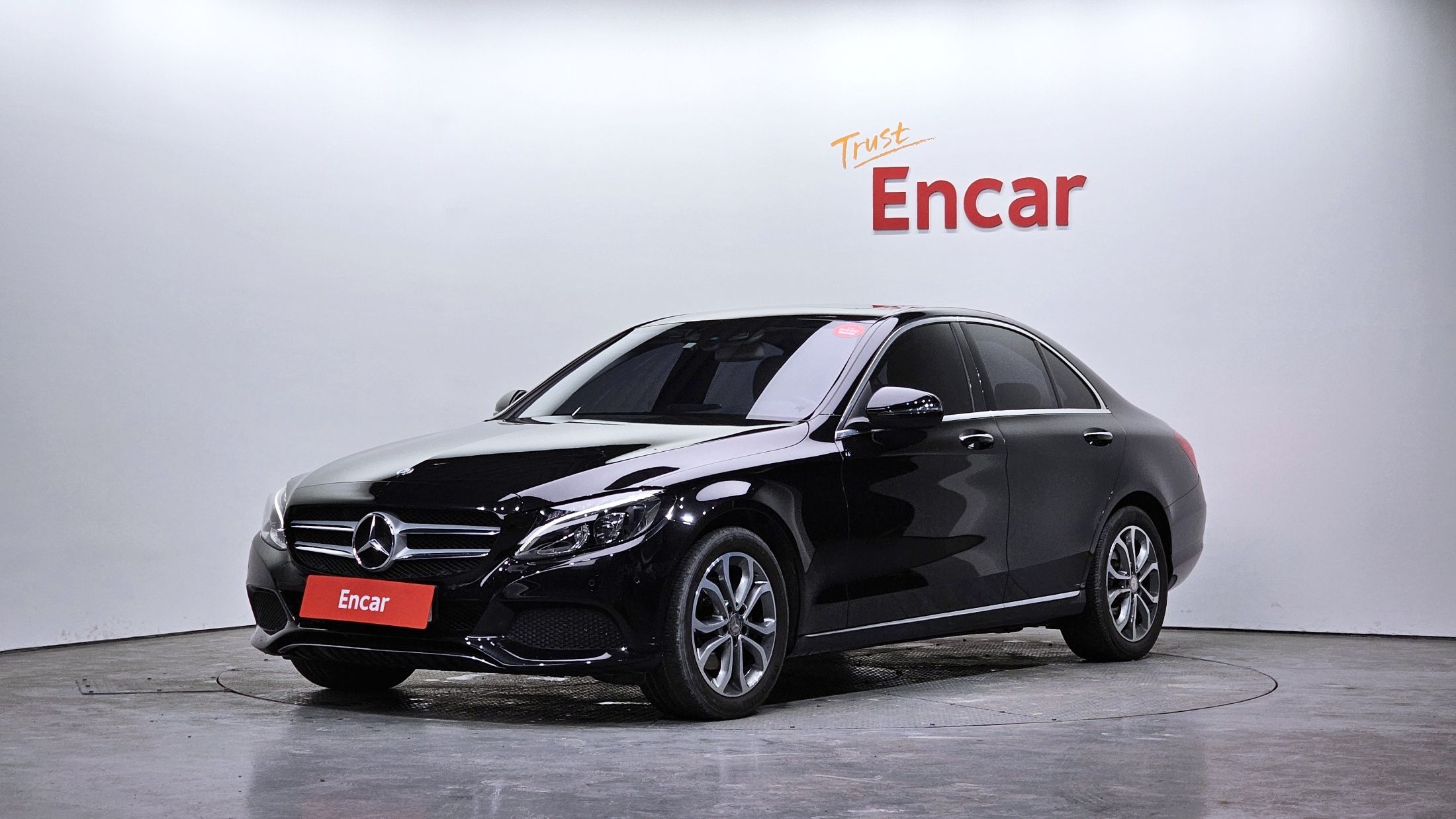 MERCEDES BENZ C-CLASS W205 2015