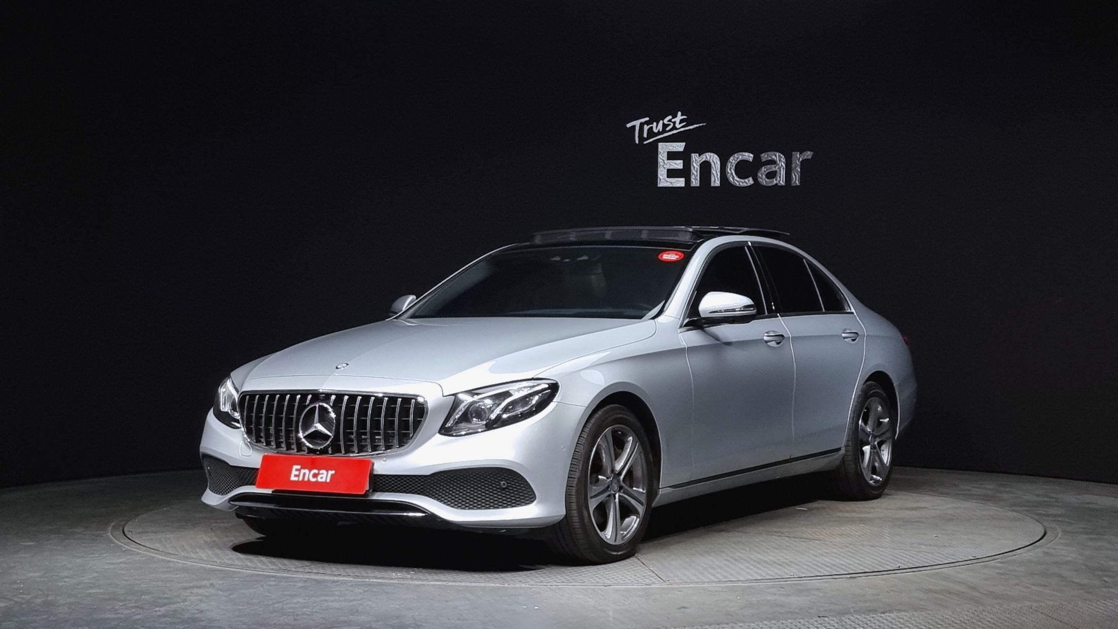 MERCEDES BENZ E-CLASS W213