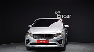 KIA CARNIVAL 2018