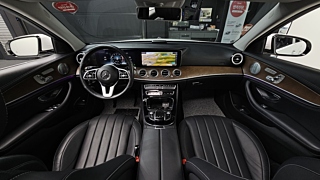 MERCEDES BENZ E-CLASS W213 2019