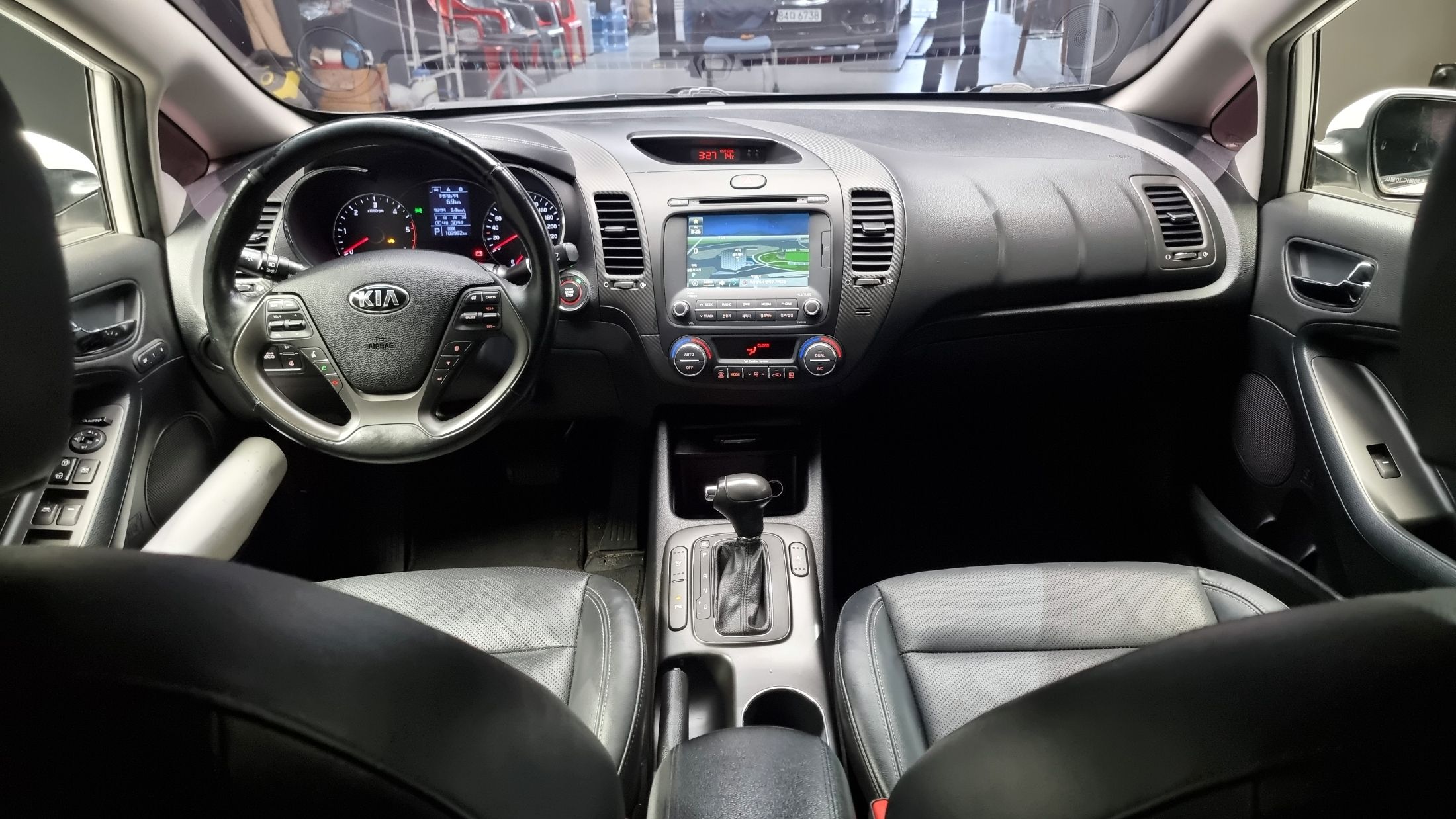 KIA K3 2015