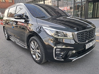 KIA CARNIVAL 2018