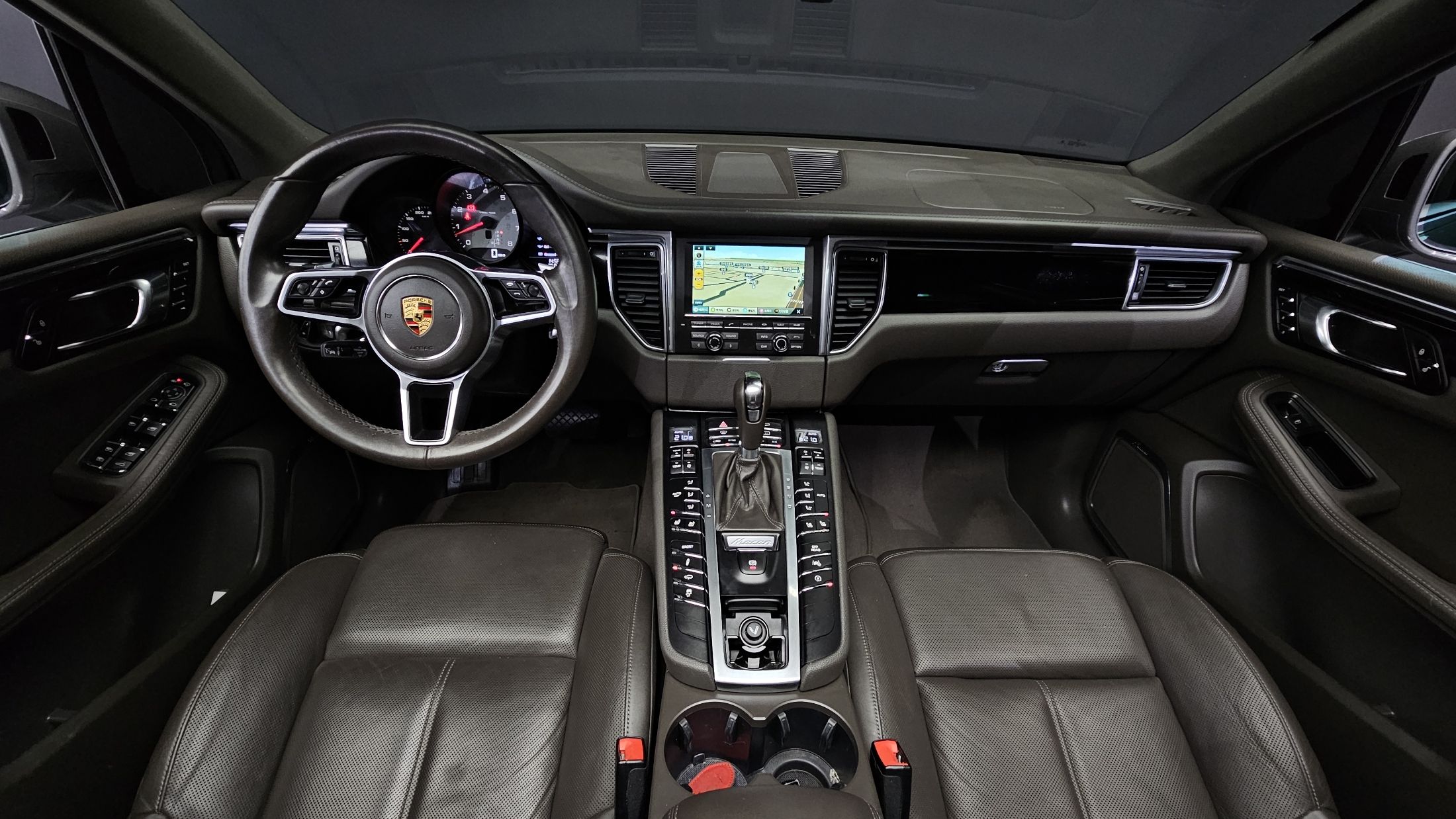 PORSCHE MACAN 2014
