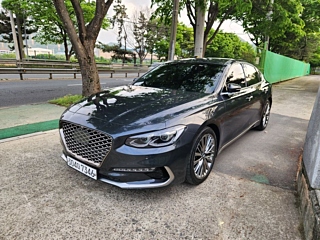 HYUNDAI GRANDEUR IG 2017