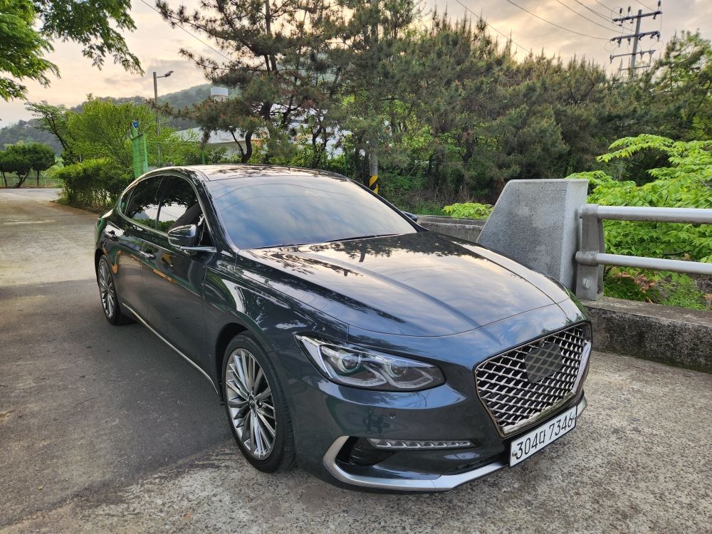 HYUNDAI GRANDEUR IG 2017
