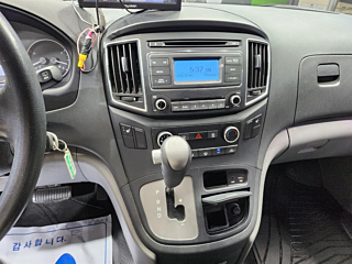 HYUNDAI STAREX GRAND 2017