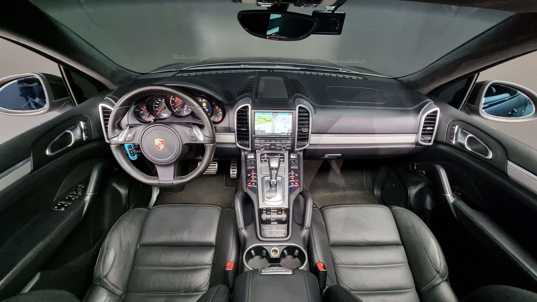 PORSCHE CAYENNE 2010