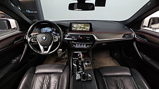 BMW 5-SERIES G30 2018