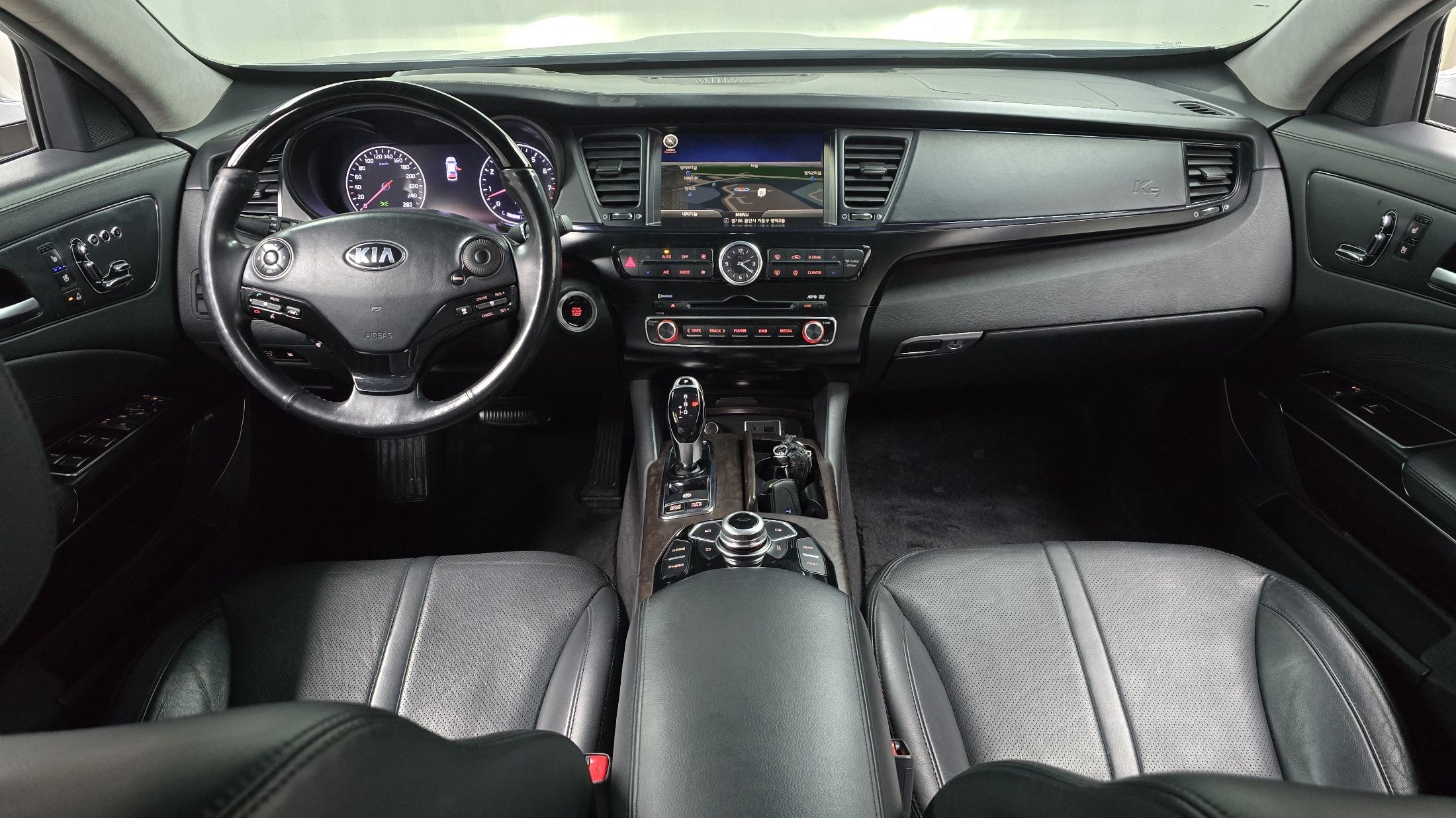 KIA K9 2013