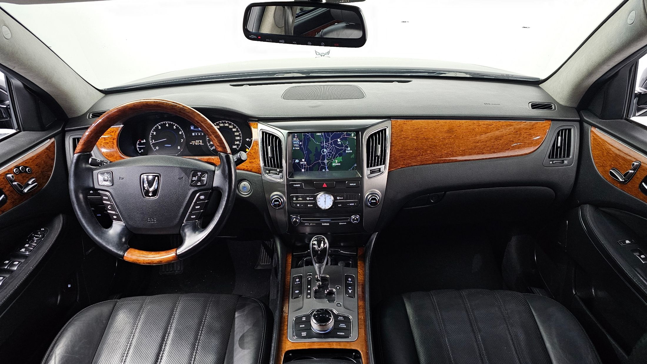 HYUNDAI EQUUS NEW 2010