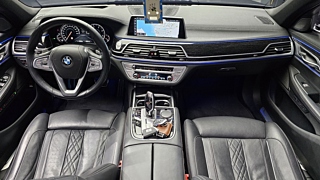 BMW 7-SERIES G11 2017
